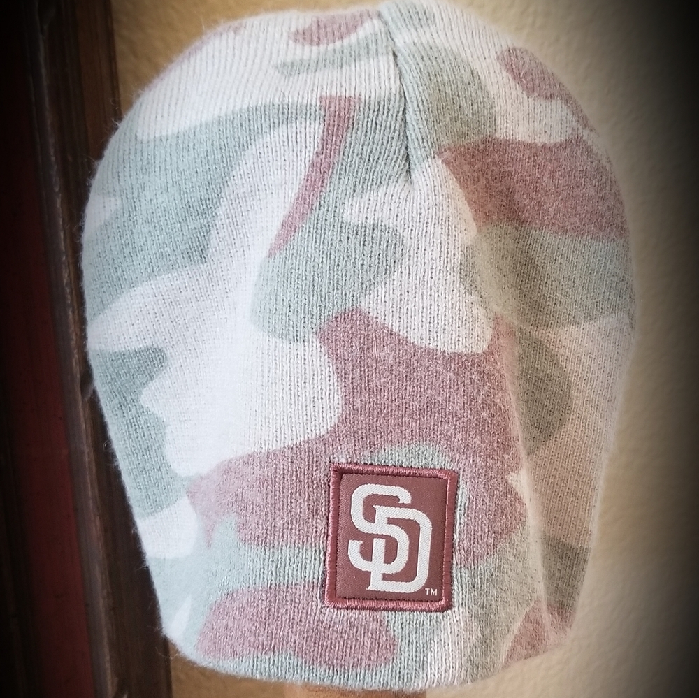 SD Camo Beanie😎